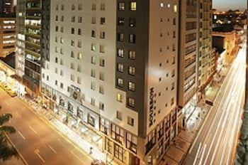Bourbon Curitiba Hotel & Suites