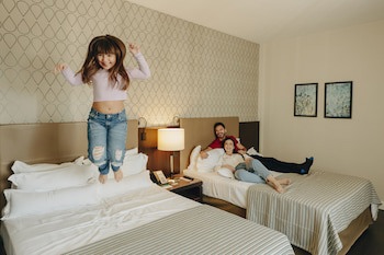 Bourbon Curitiba Hotel & Suites