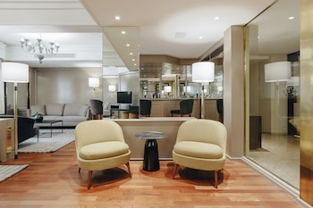 Bourbon Curitiba Hotel & Suites