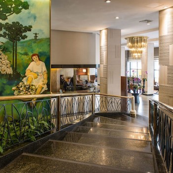 Bourbon Curitiba Hotel & Suites