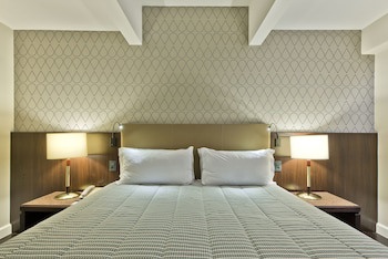 Bourbon Curitiba Hotel & Suites