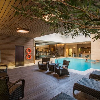 Bourbon Curitiba Hotel & Suites