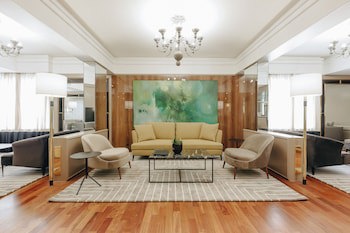Bourbon Curitiba Hotel & Suites