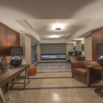 Bourbon Curitiba Hotel & Suites