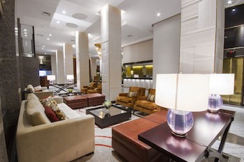 Bourbon Curitiba Hotel & Suites