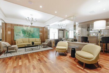 Bourbon Curitiba Hotel & Suites