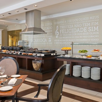 Bourbon Curitiba Hotel & Suites