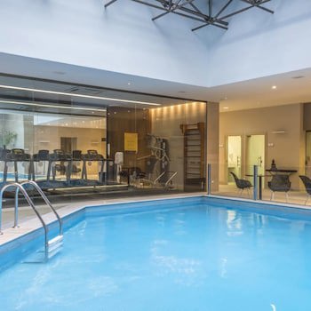 Bourbon Curitiba Hotel & Suites