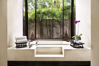 Four Seasons Resort Chiang Mai