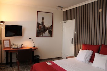 Grand Museum Hotel, Bw Signature Collection