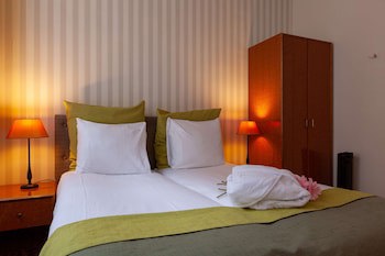 Grand Museum Hotel, Bw Signature Collection