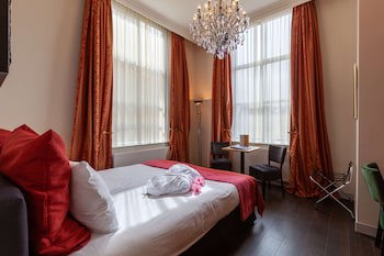 Grand Museum Hotel, Bw Signature Collection