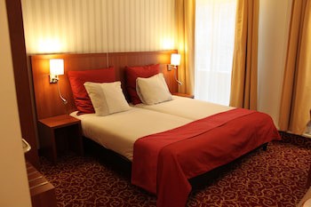 Grand Museum Hotel, Bw Signature Collection