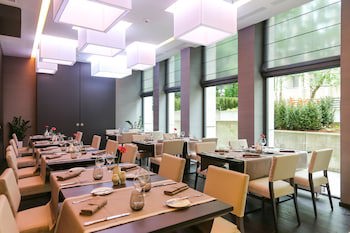 Le Royal Hotels & Resorts