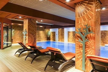 Le Royal Hotels & Resorts