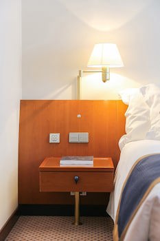Le Royal Hotels & Resorts
