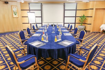 Le Royal Hotels & Resorts
