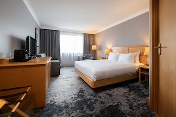 Doubletree By Hilton Swindon