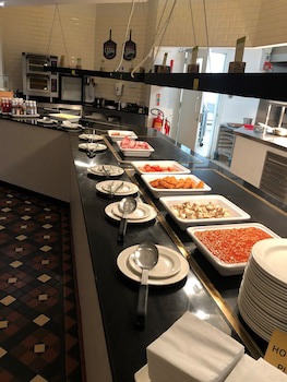 Doubletree By Hilton Swindon