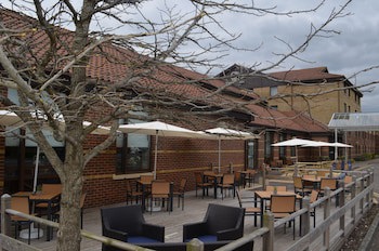 Doubletree By Hilton Swindon