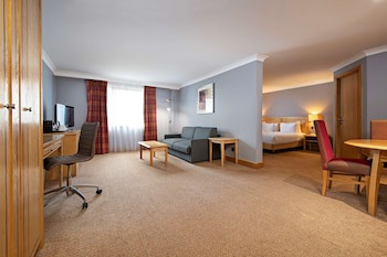 Doubletree By Hilton Swindon