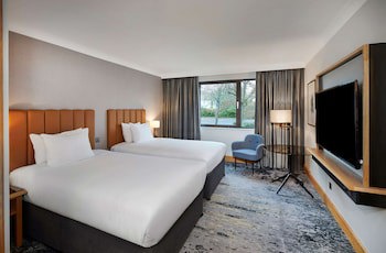 Doubletree By Hilton Swindon