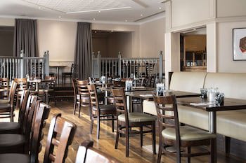 Doubletree By Hilton Swindon