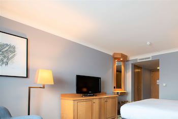 Doubletree By Hilton Swindon