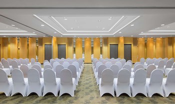 Radisson Hotel Brunei Darussalam