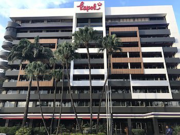 Kapok Hotel