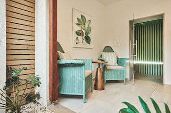 Paradise Cove Boutique Hotel - Adults Only