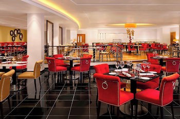 Sheraton Skyline Hotel London Heathrow