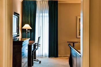 Sheraton Skyline Hotel London Heathrow