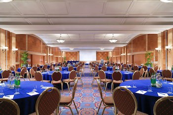 Sheraton Skyline Hotel London Heathrow