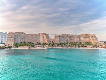 Grand Fiesta Americana Coral Beach Cancun - All Inclusive