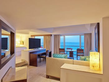 Grand Fiesta Americana Coral Beach Cancun - All Inclusive