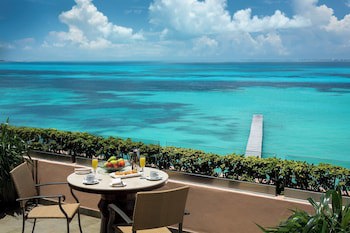 Grand Fiesta Americana Coral Beach Cancun - All Inclusive