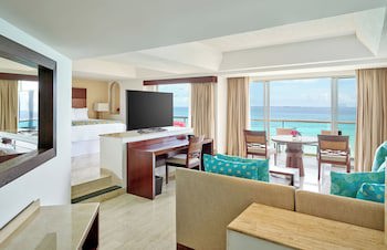 Grand Fiesta Americana Coral Beach Cancun - All Inclusive