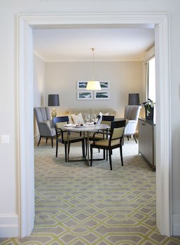 Fairmont Le Montreux Palace