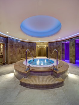 Fairmont Le Montreux Palace