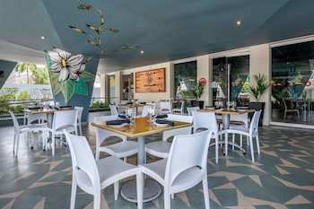 Condado Palm Inn San Juan, Tapestry Collection By Hilton