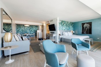 Condado Palm Inn San Juan, Tapestry Collection By Hilton