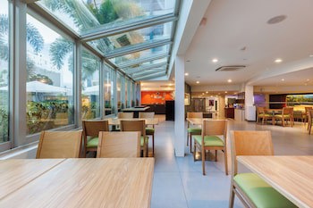 Condado Palm Inn San Juan, Tapestry Collection By Hilton