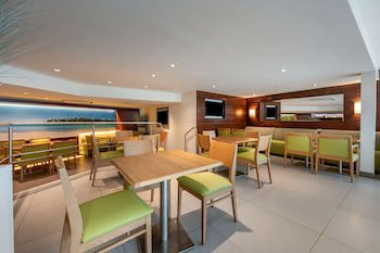 Condado Palm Inn San Juan, Tapestry Collection By Hilton