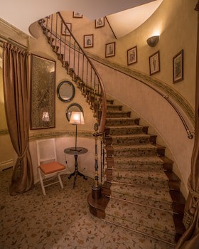 As Janelas Verdes Inn, A Lisbon Heritage Collection