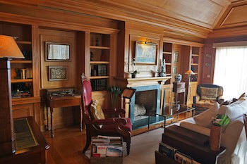 As Janelas Verdes Inn, A Lisbon Heritage Collection