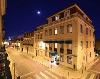 As Janelas Verdes Inn, A Lisbon Heritage Collection