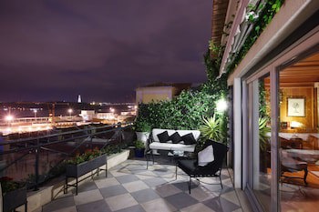 As Janelas Verdes Inn, A Lisbon Heritage Collection