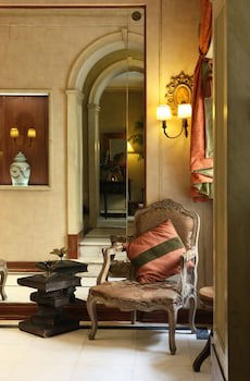As Janelas Verdes Inn, A Lisbon Heritage Collection