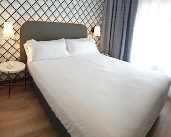 Hotel Rice Reyes Catolicos